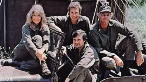 MAS*H: A icônica série que quebrou recordes e redefiniu a comédia de guerra nos anos 70