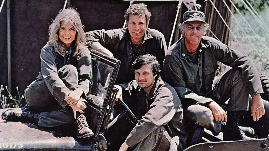 MAS*H: A icônica série que quebrou recordes e redefiniu a comédia de guerra nos anos 70