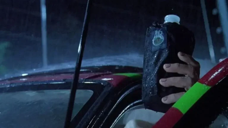 Jurassic Park - Assista ao gigante que abalou o cinema e reinventou o gênero de aventura