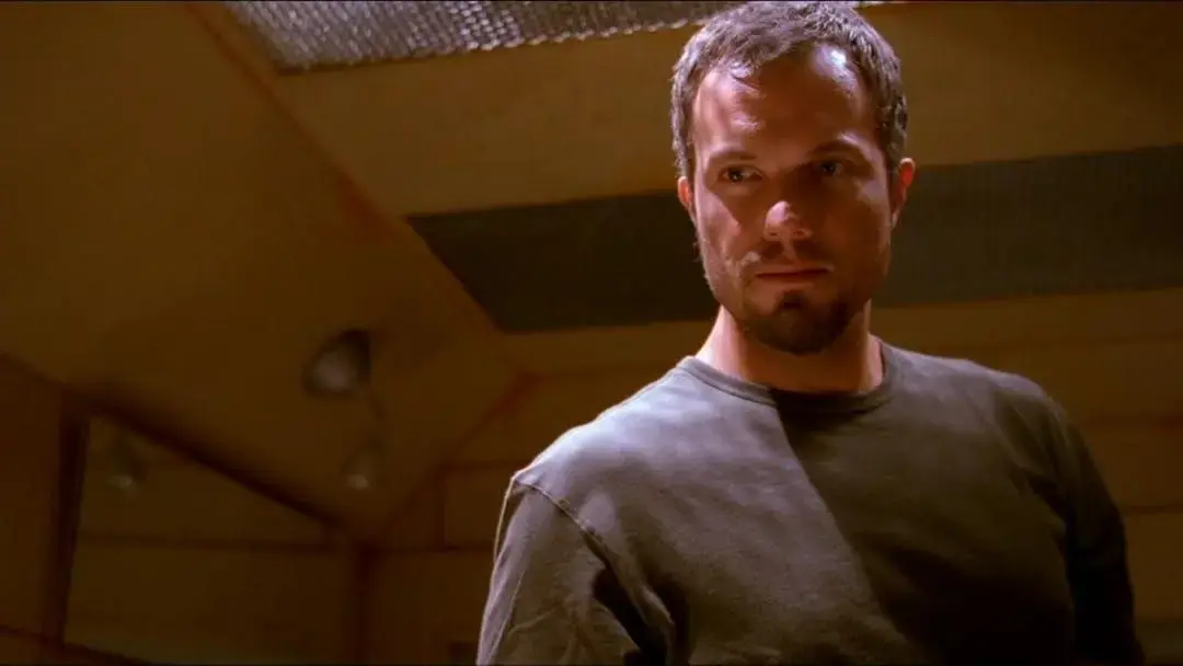 Firefly - O legado duradouro de uma série que desafiou as convenções da época