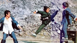 Hot, Cool, & Vicious - Um clássico subestimado que combina ação e comédia de maneira inigualável