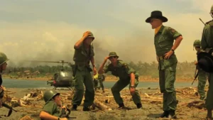 Apocalypse Now - A jornada pelas sombras da guerra e a luta pela sanidade em meio ao caos